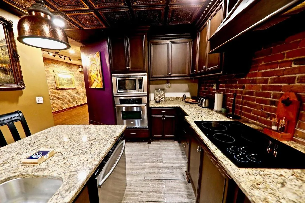 Holiday home Broadway 4Br 2Bth 2500Sf Art Gallery And Steam Room Nashville United States
