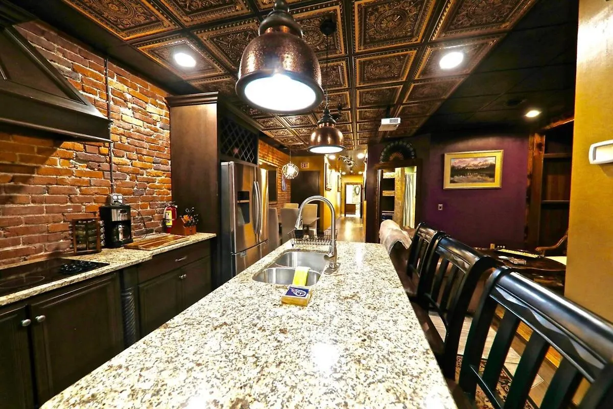 Broadway 4Br 2Bth 2500Sf Art Gallery And Steam Room Nashville