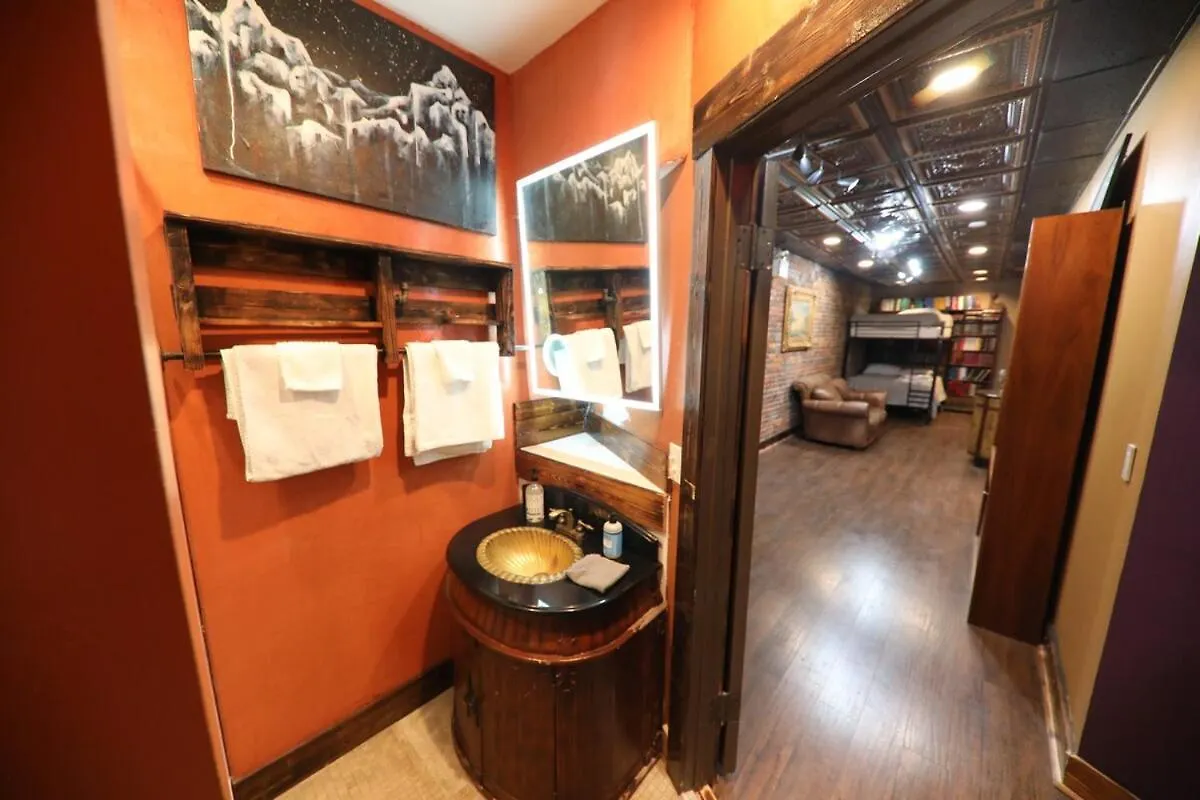 Broadway 4Br 2Bth 2500Sf Art Gallery And Steam Room Nashville